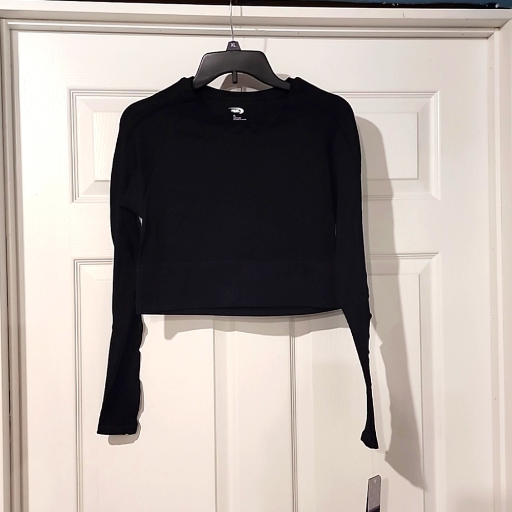MTA Women's Crop Top NWT